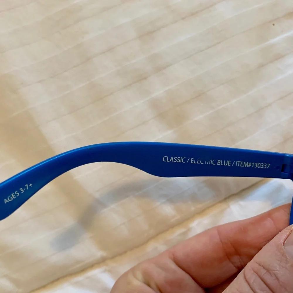 MiniShades Polarized Sunglasses for Kids - Age 3-7 Electric Blue